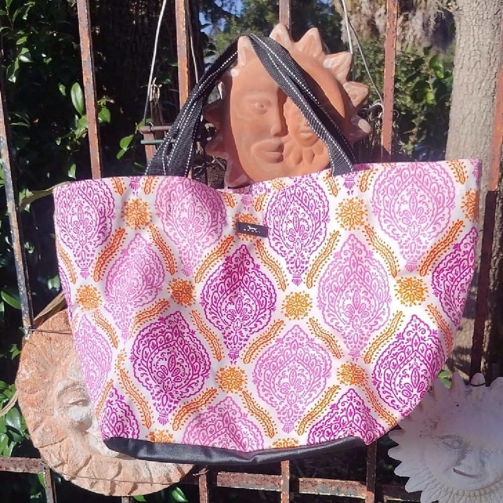 Scout Vibrantly Colored Paisley Insulated Bag / Tote